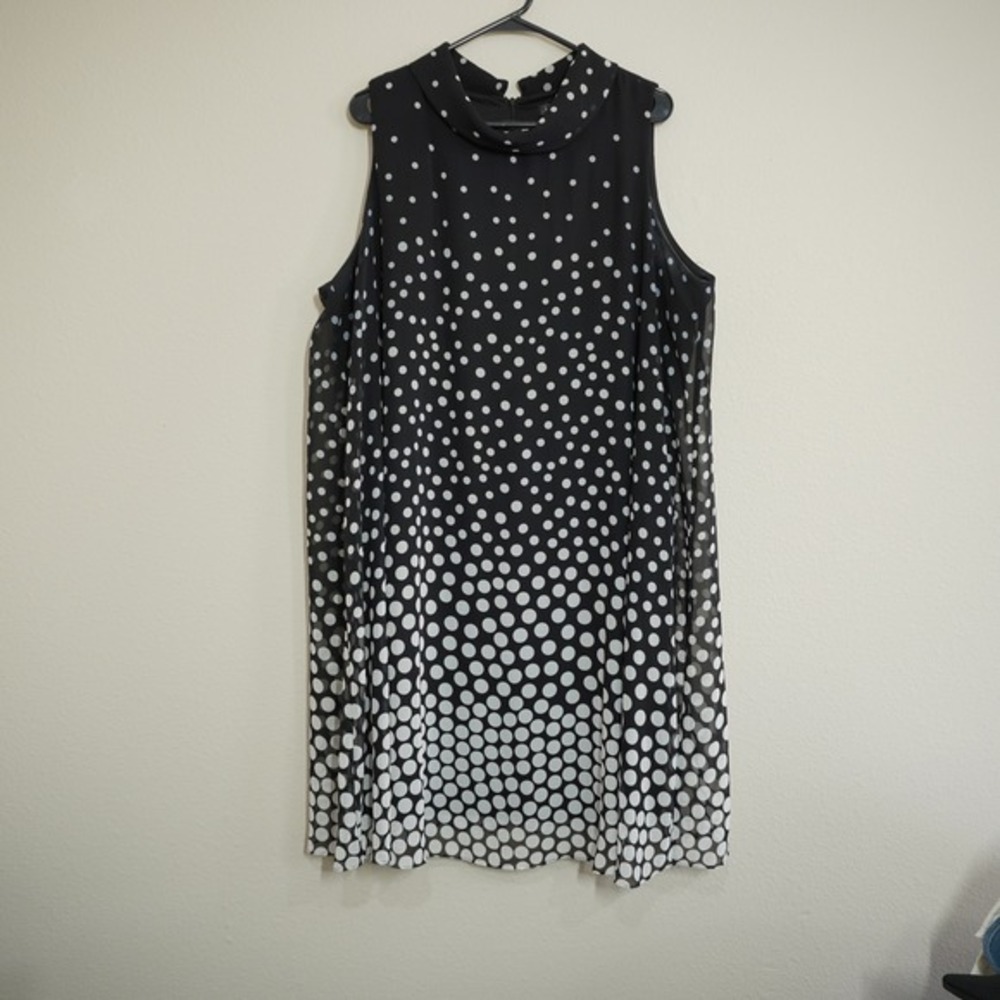 Jessica Howard Shift Dress 18W Black White Polka Dot Ombre Chiffon Sleeveless